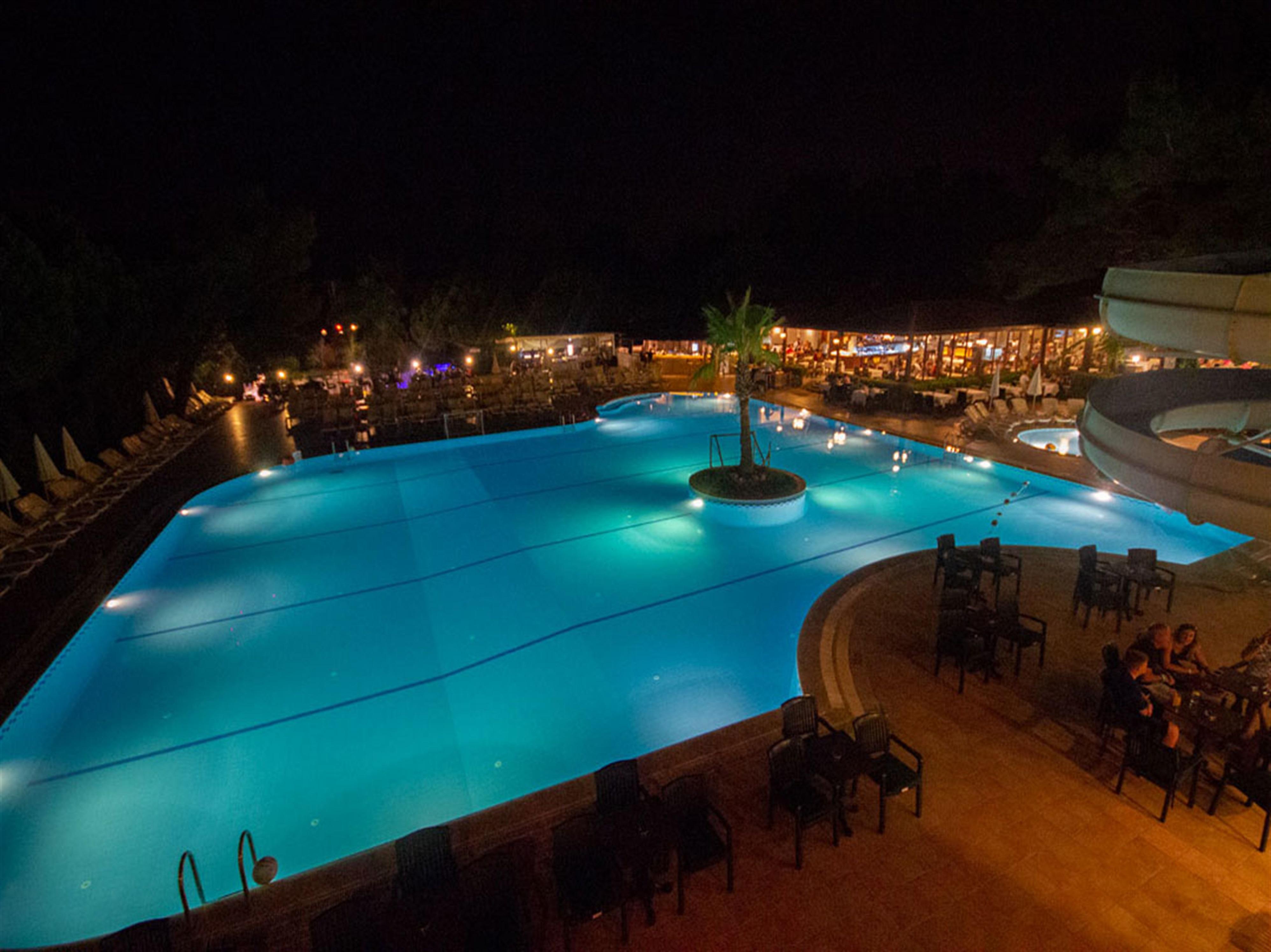 אולודניץ Hotel Greenland מראה חיצוני תמונה