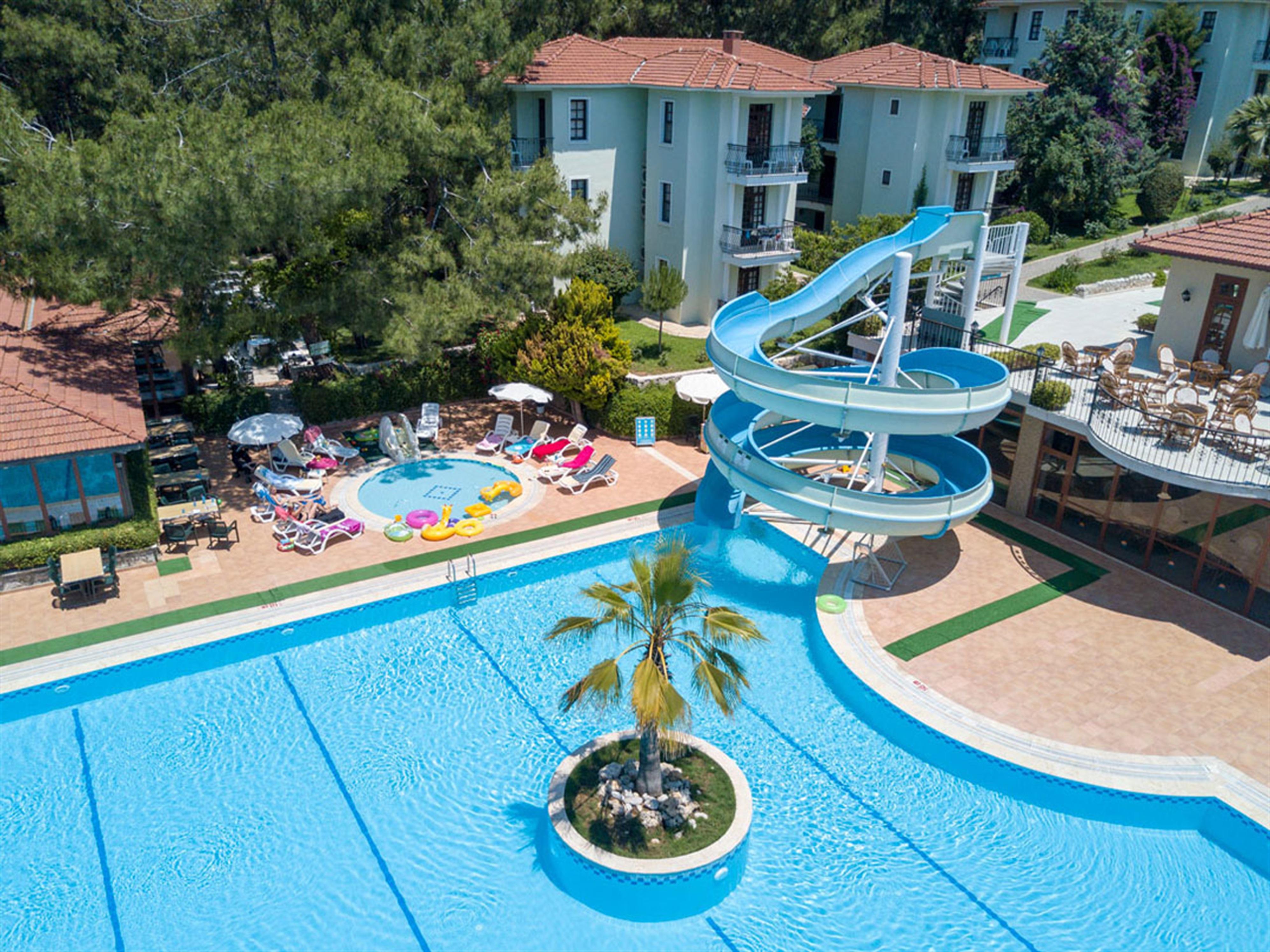 אולודניץ Hotel Greenland מראה חיצוני תמונה