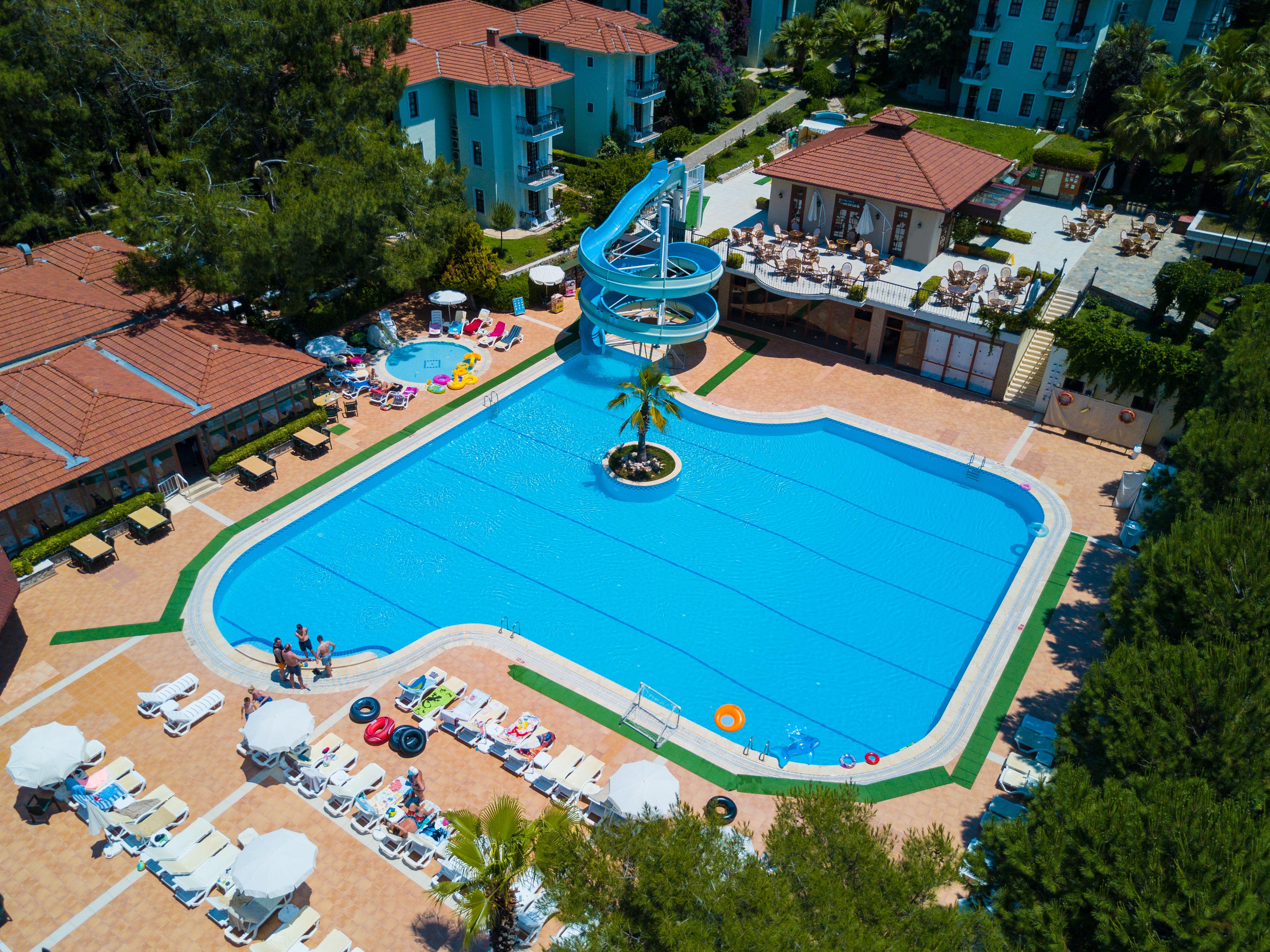 אולודניץ Hotel Greenland מראה חיצוני תמונה