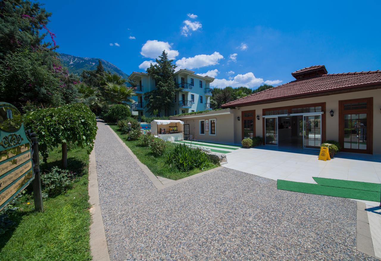 אולודניץ Hotel Greenland מראה חיצוני תמונה